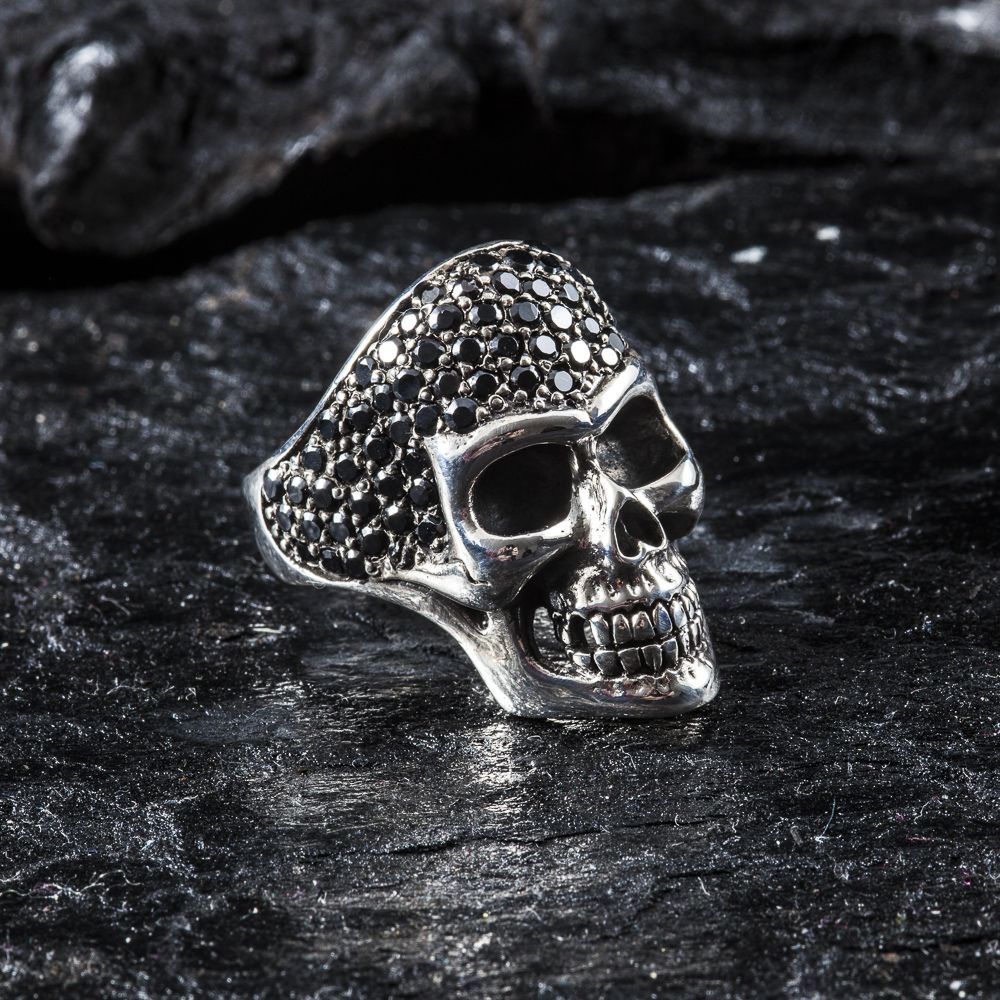 Ring Skull