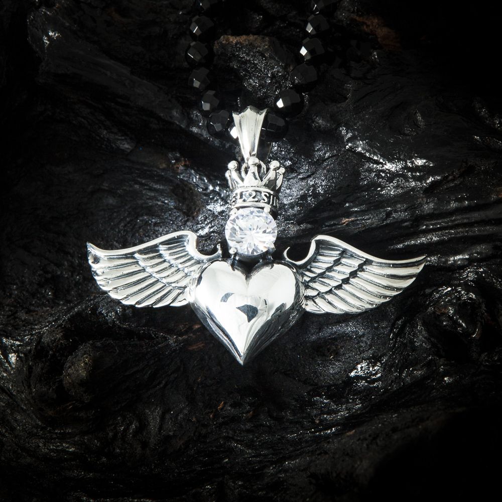 Anhänger Herz Flügel Krone klein