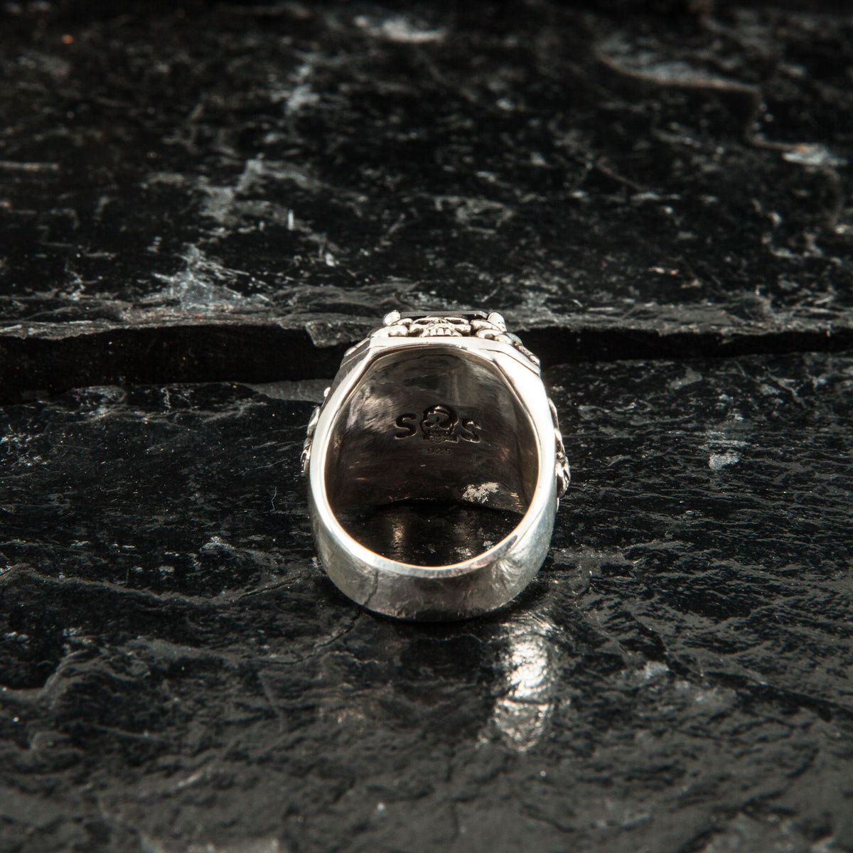 Ring Skull Bone