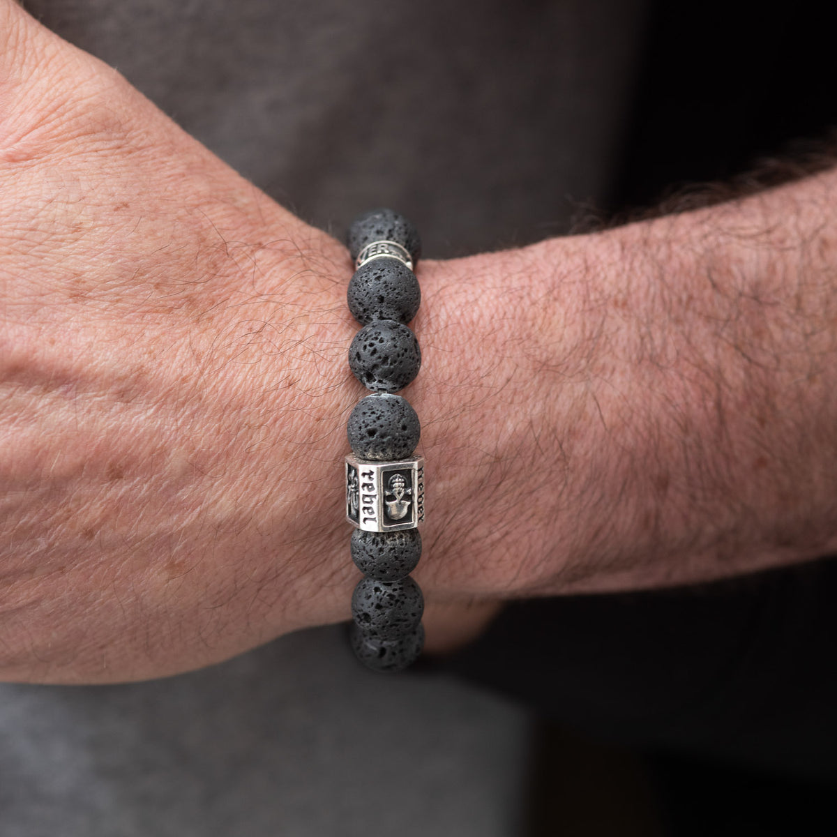 Bracelet 4 motifs lava