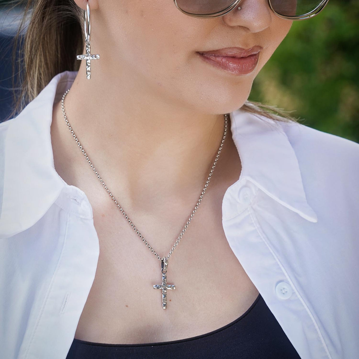 Hoop earrings cross