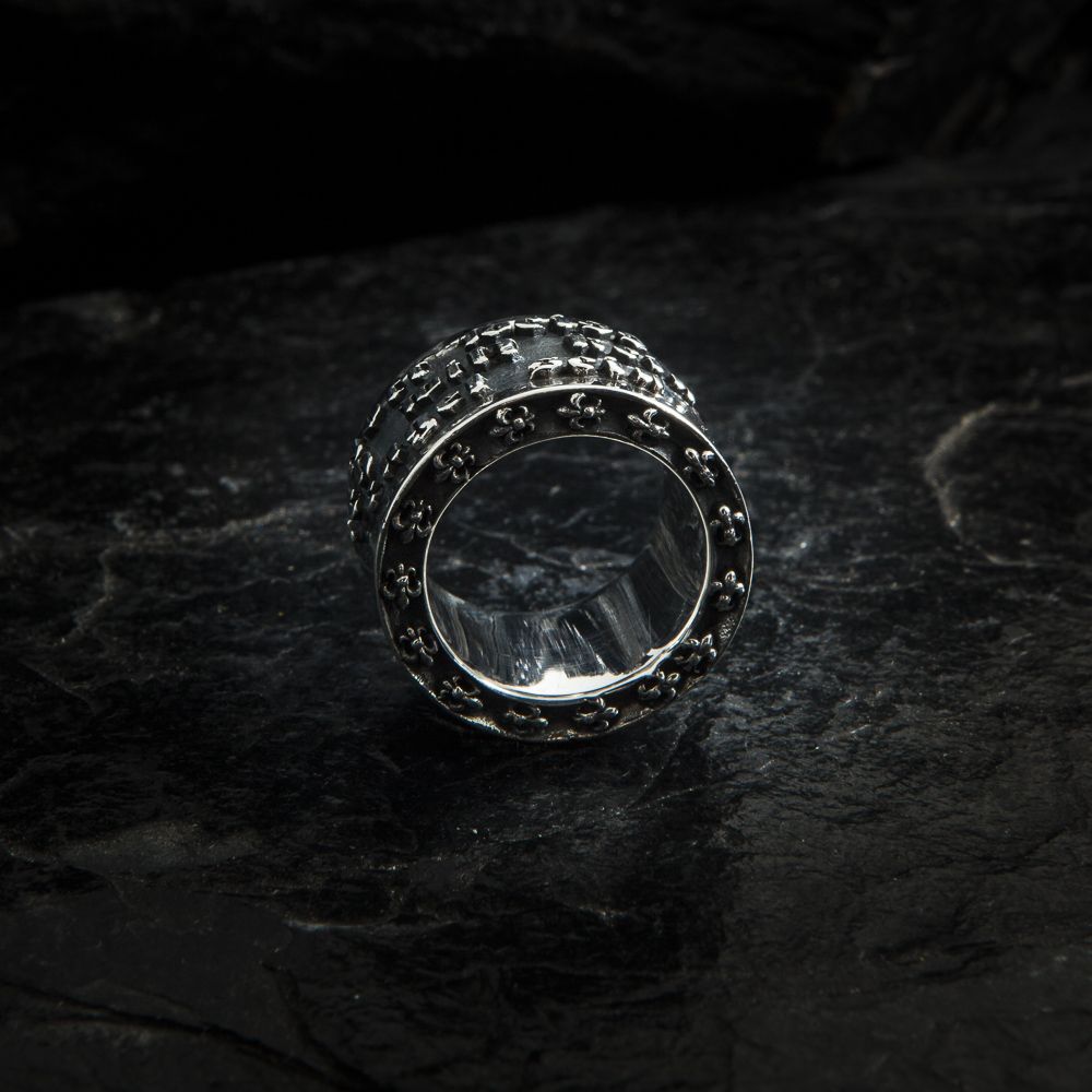 Ring Lilie Skull