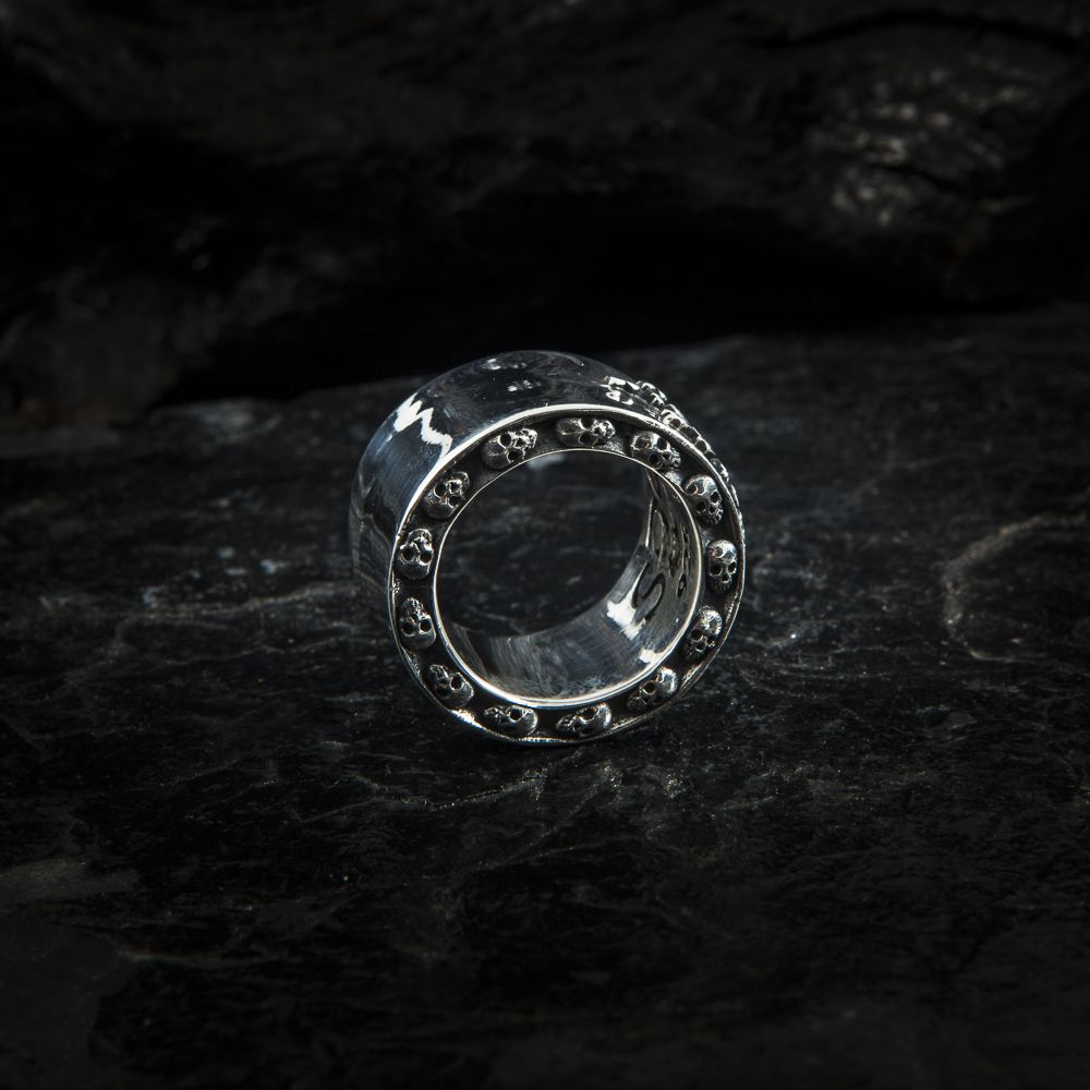 Ring Lilie Skull