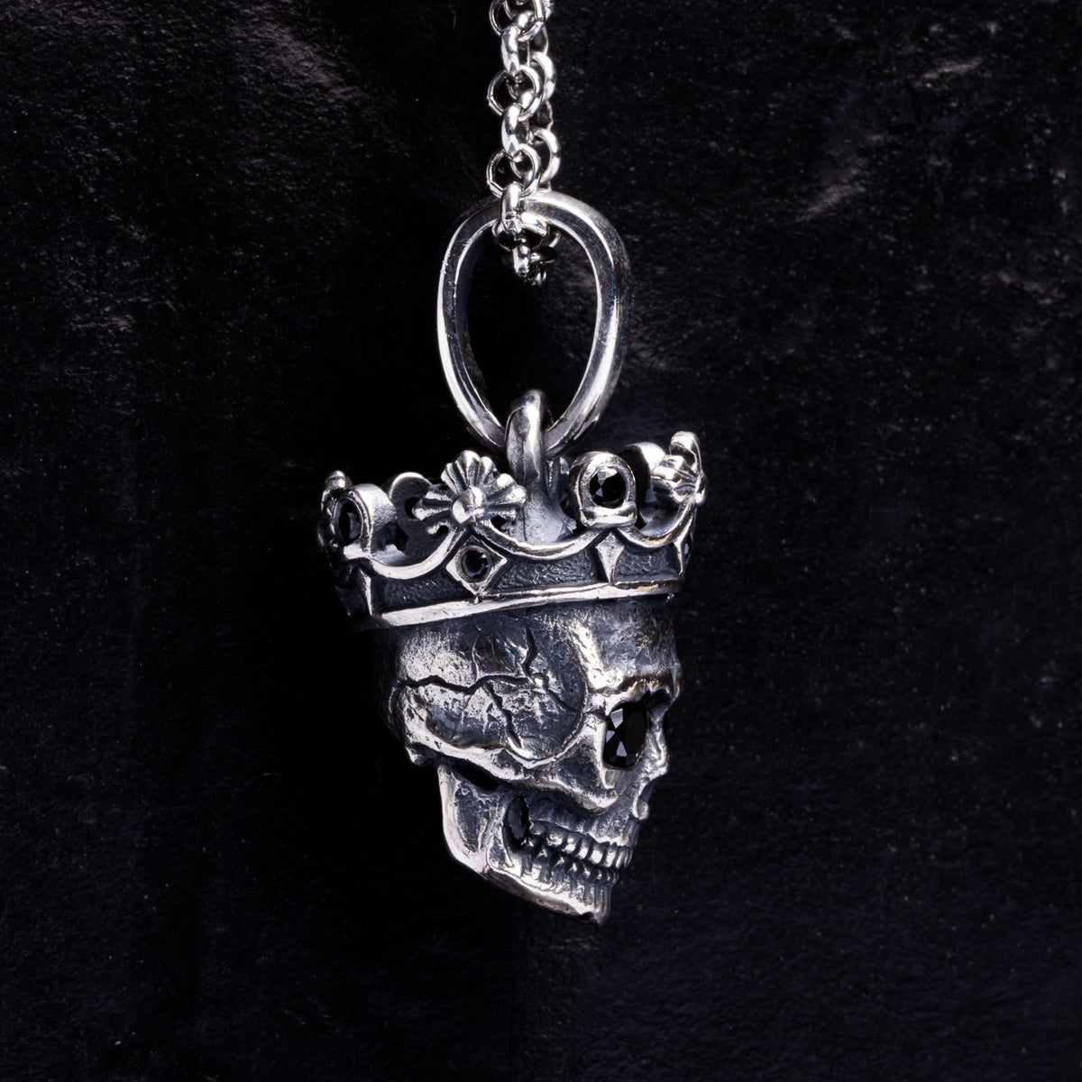 Anhänger Totenkopf Krone