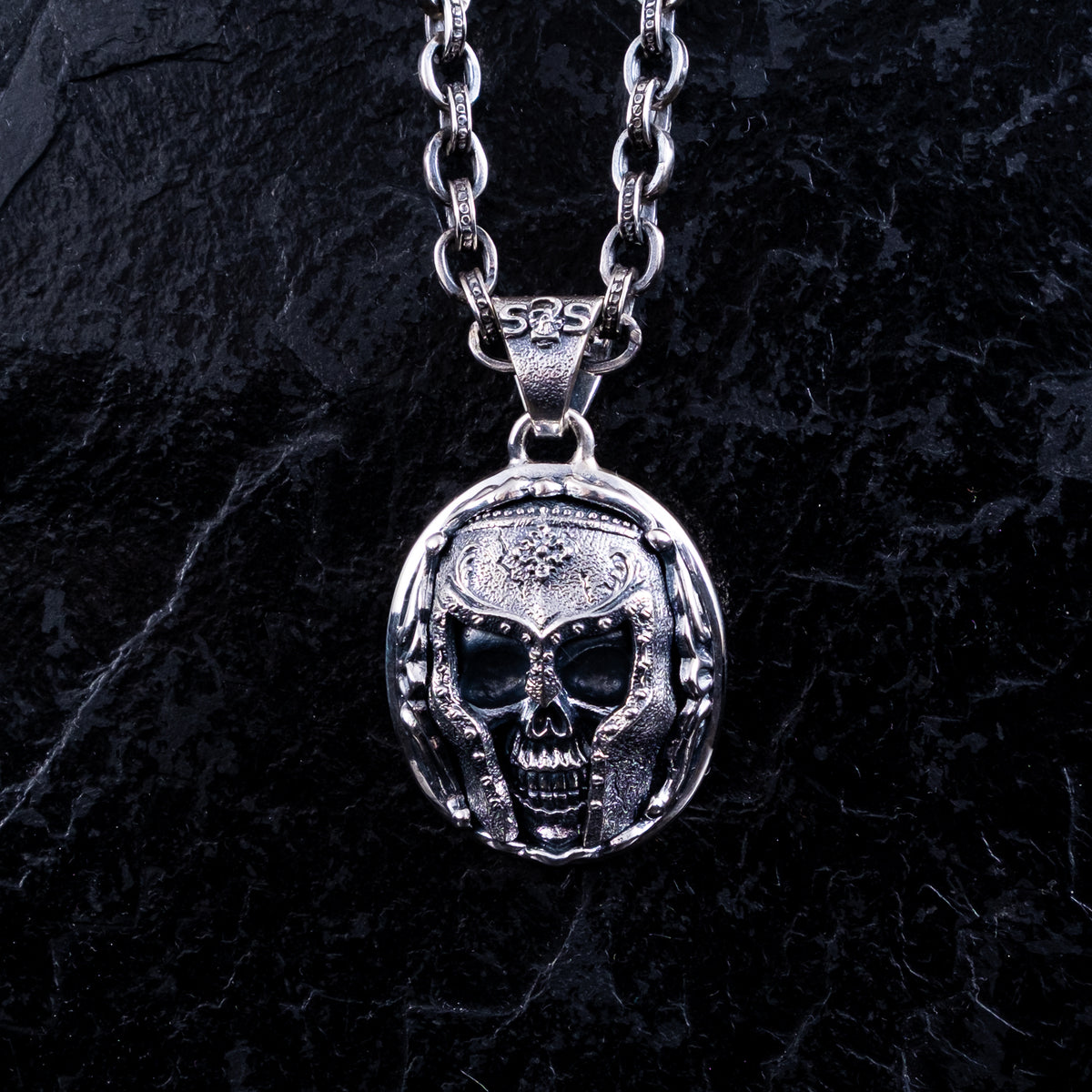 ANHÄNGER TOTENKOPF MASKE