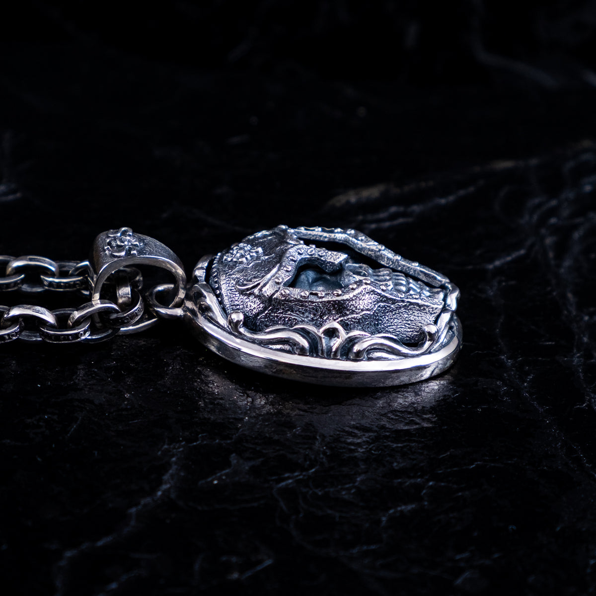 ANHÄNGER TOTENKOPF MASKE