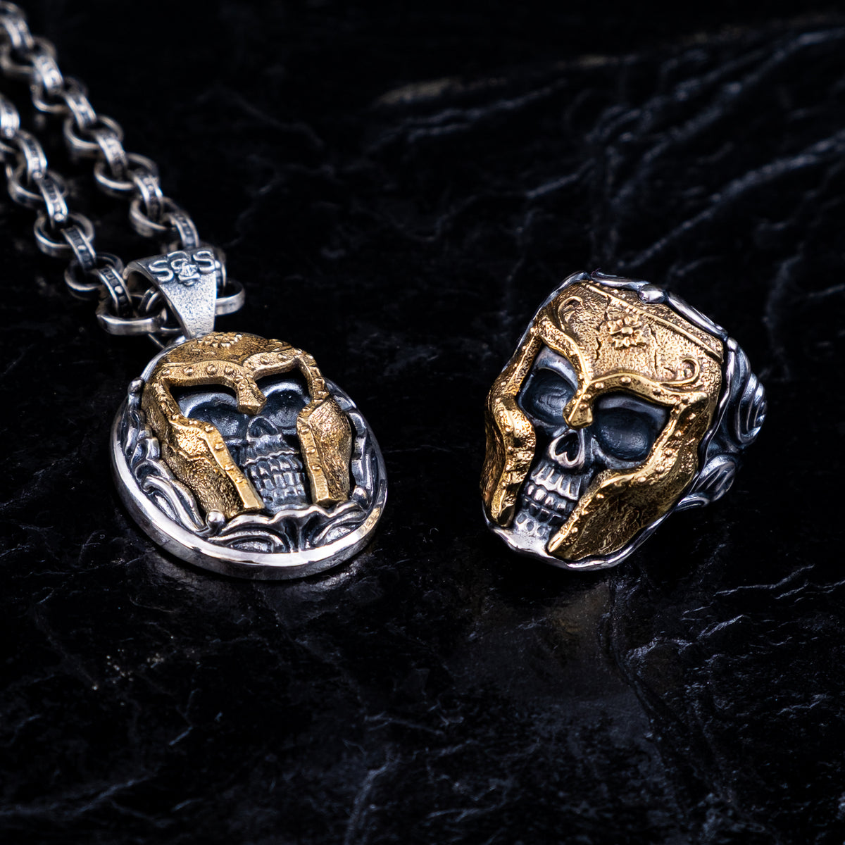 ANHÄNGER TOTENKOPF MASKE BICOLOR