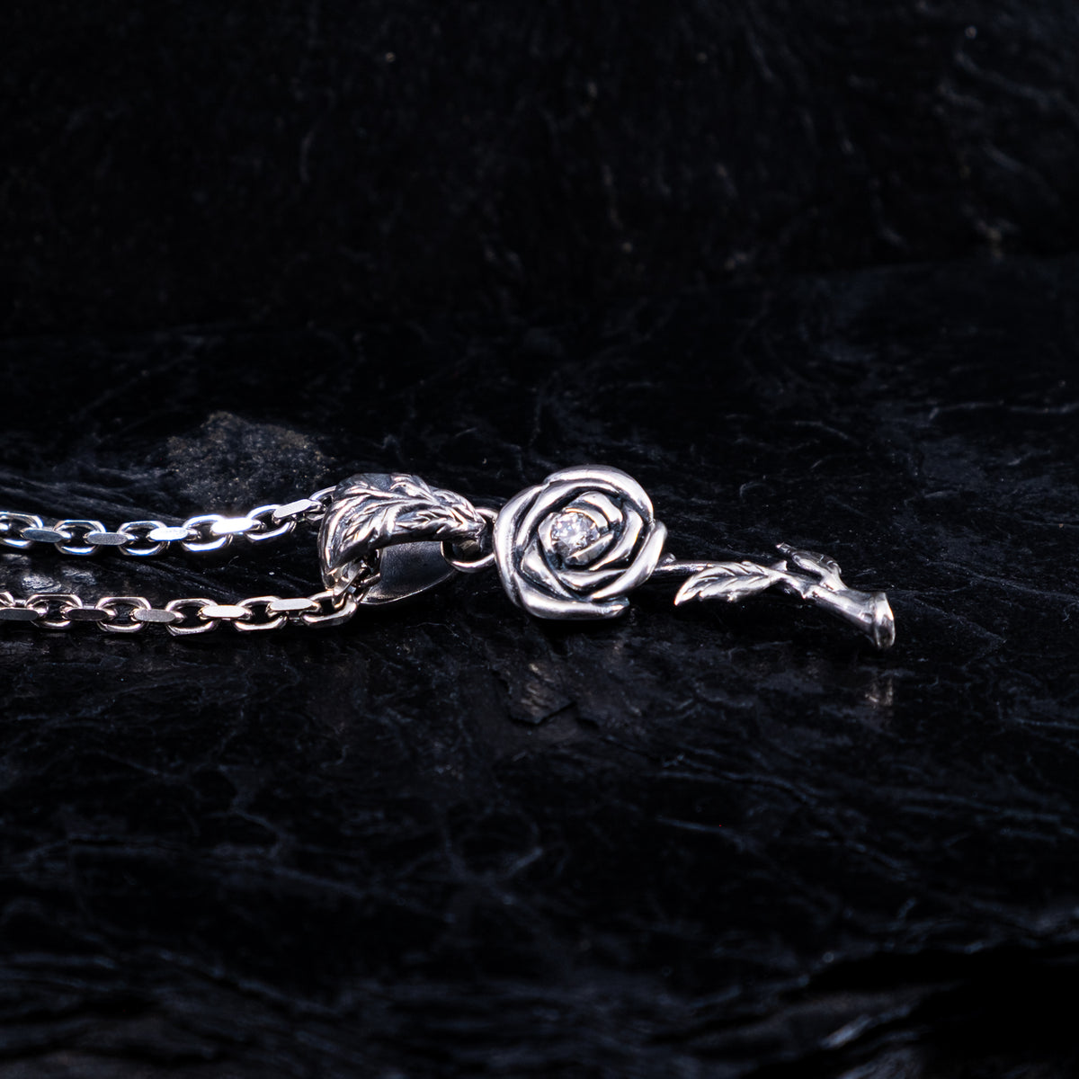 Anhänger Rose mit Stiel