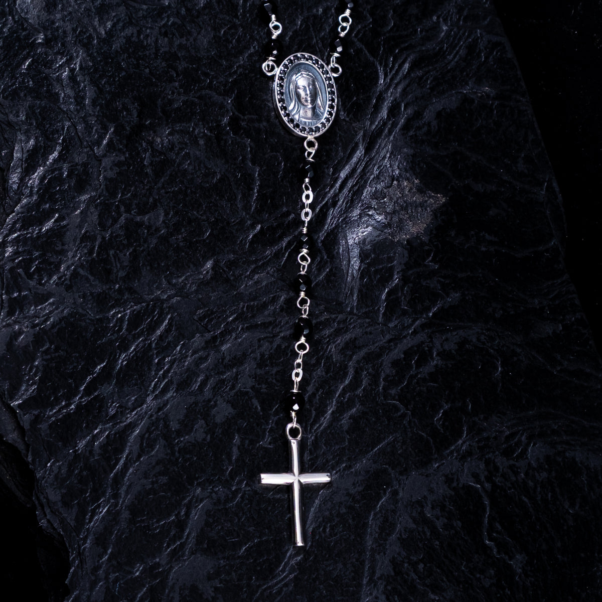 Rosenkranz Madonna Face