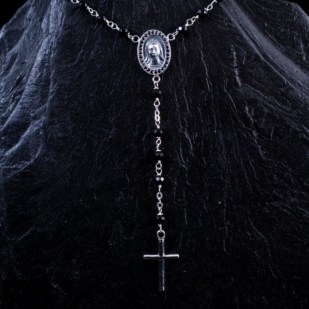 Rosenkranz Madonna Face