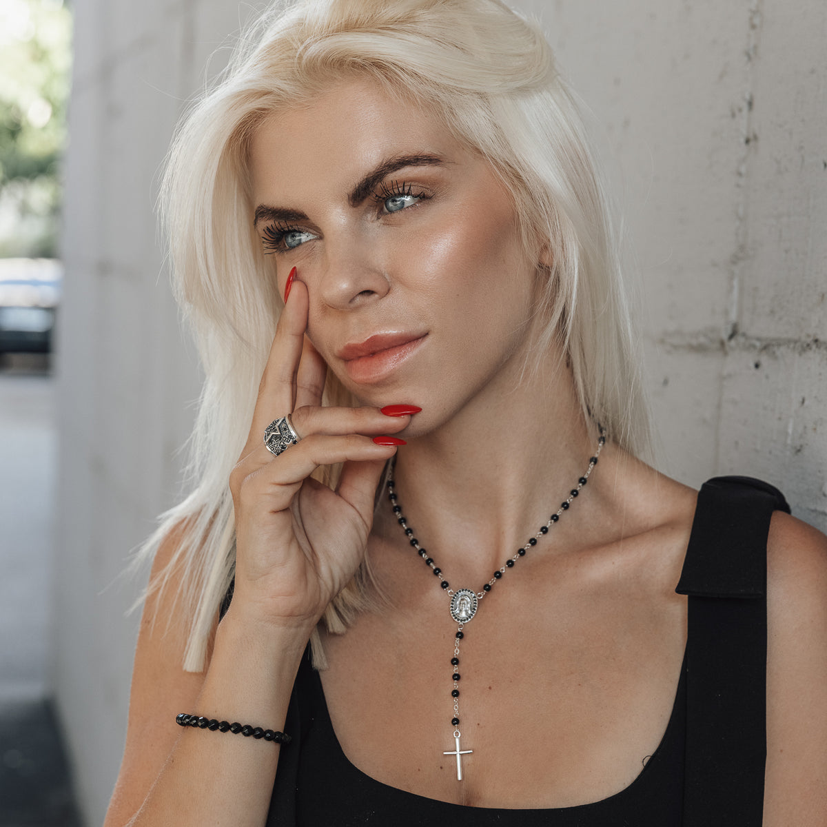 Rosenkranz Madonna Face