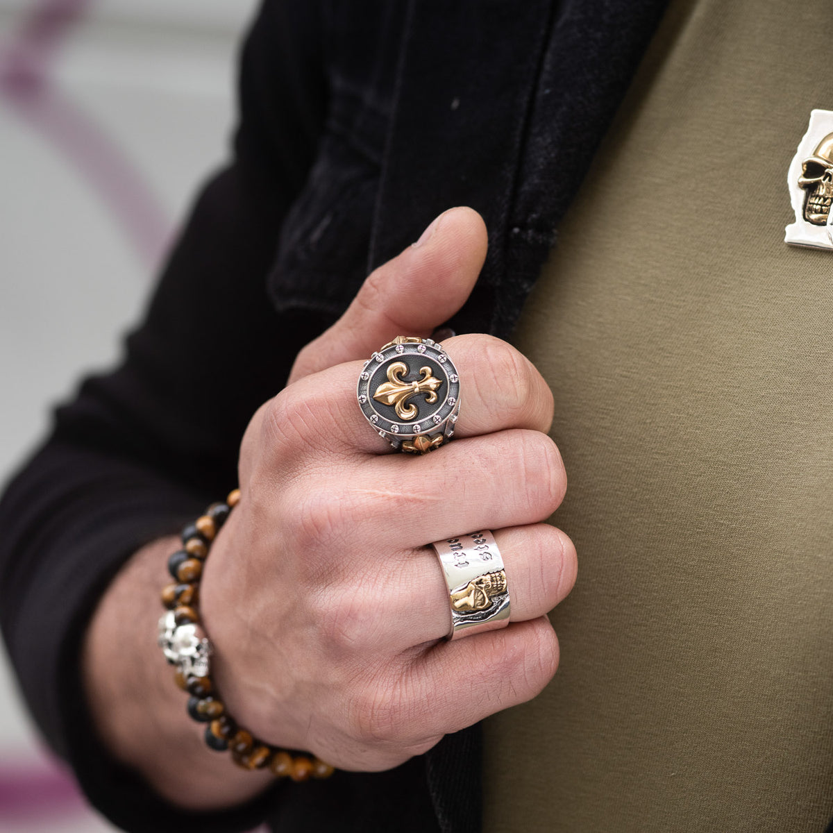 Ring Half Skull