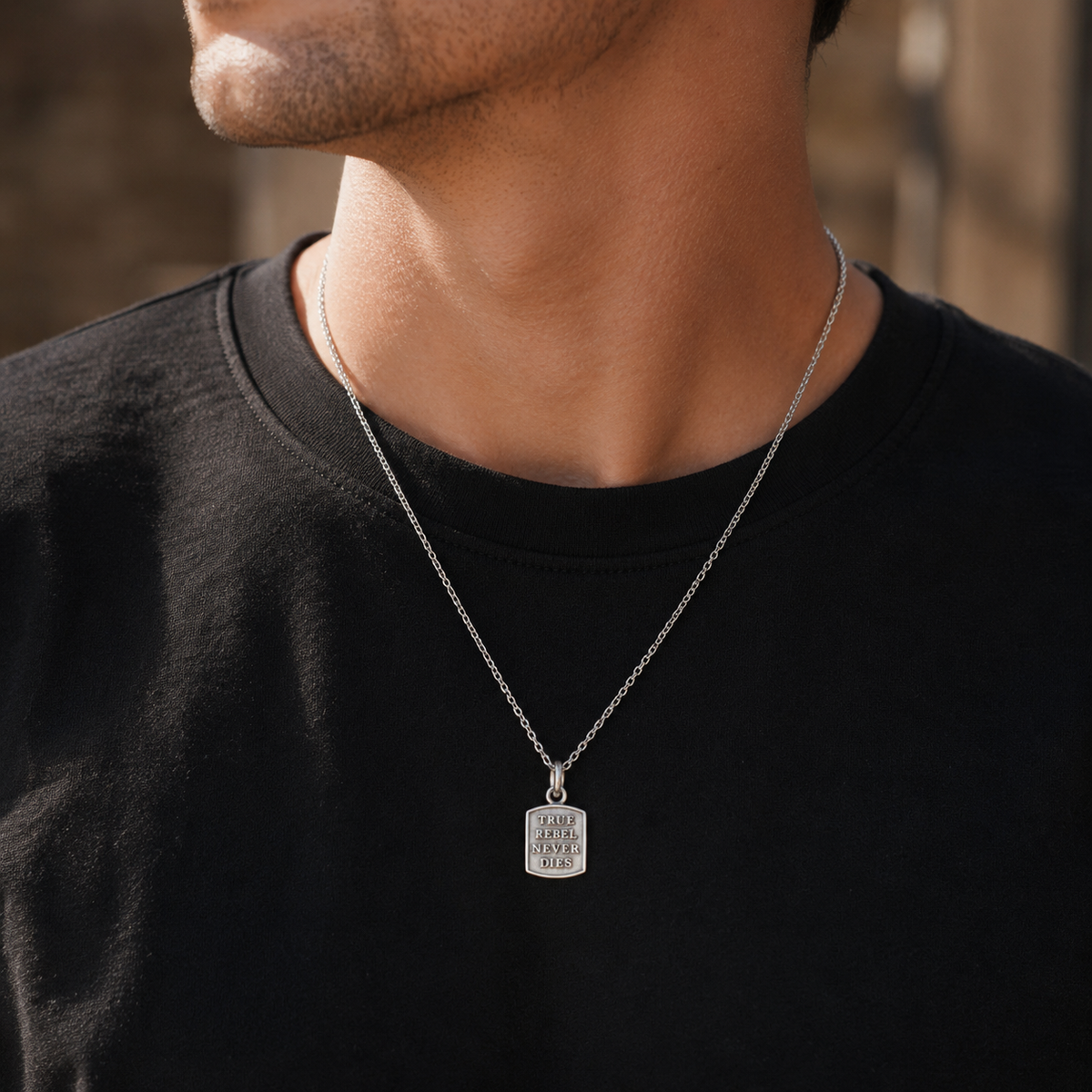 ANHÄNGER DOG TAG TRUE REBEL NEVER DIES KLEIN