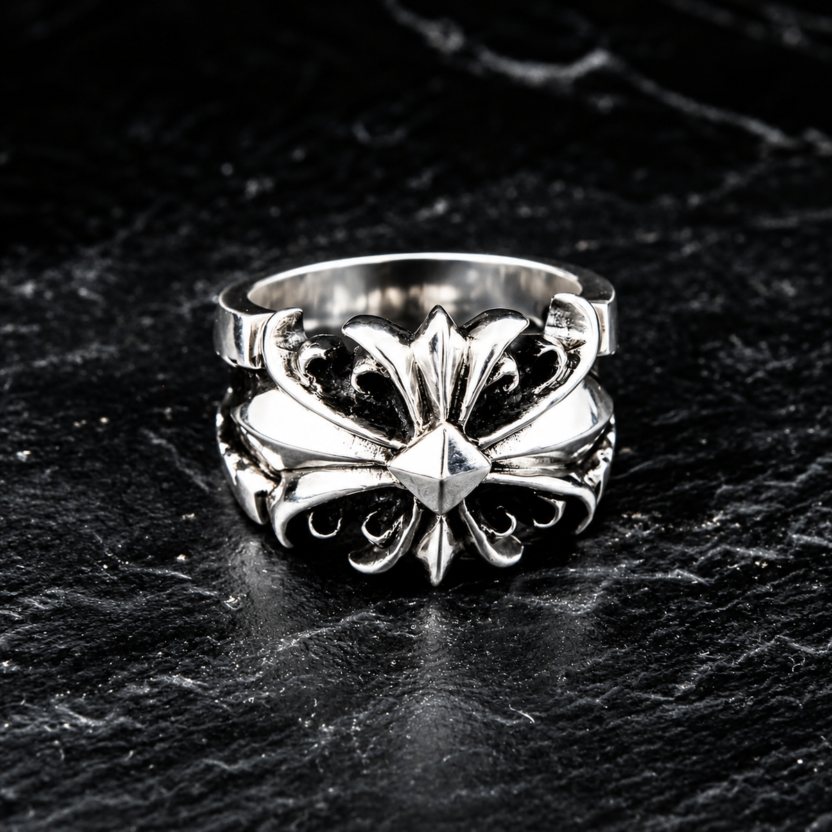 RING LILIENKREUZ
