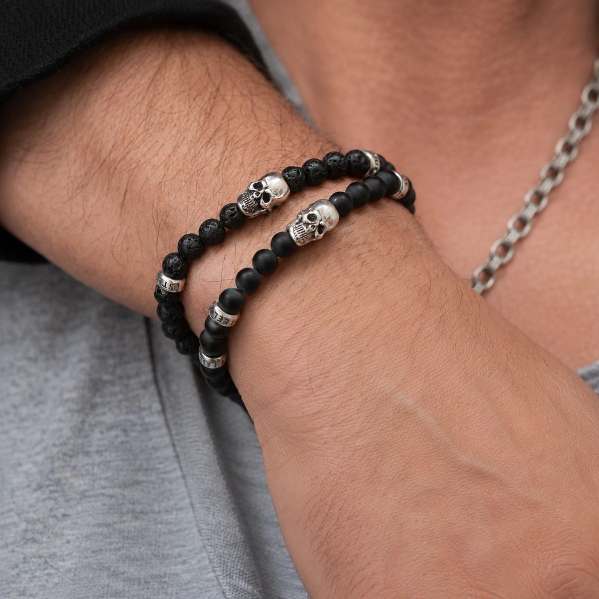 Armband Totenkopf Lava