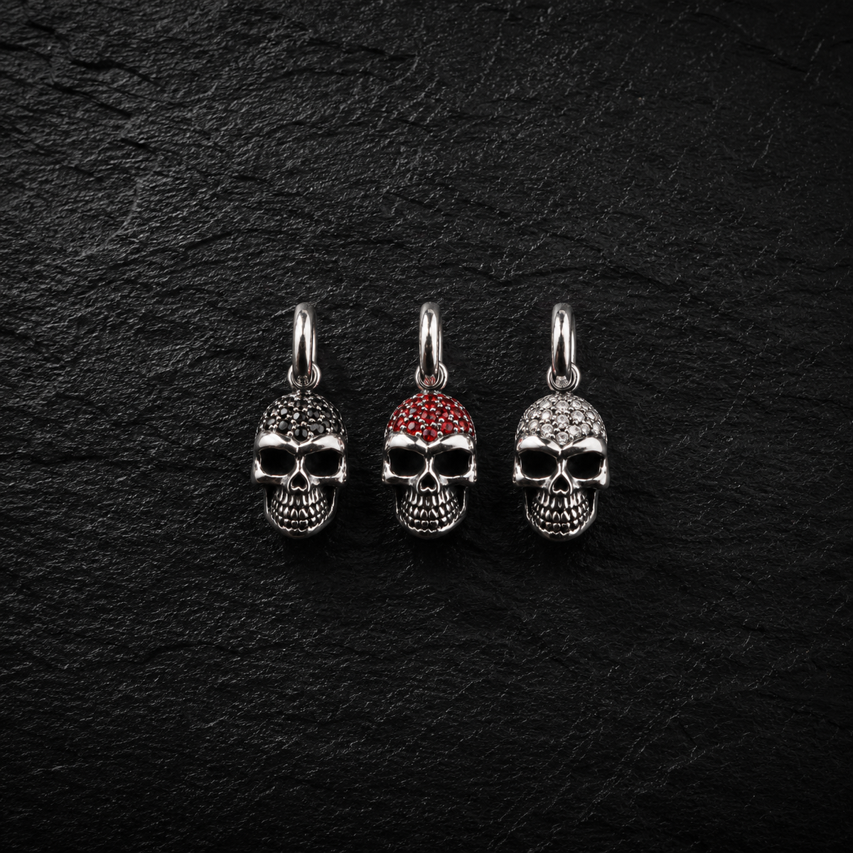 ANHÄNGER TOTENKOPF PAVÉ