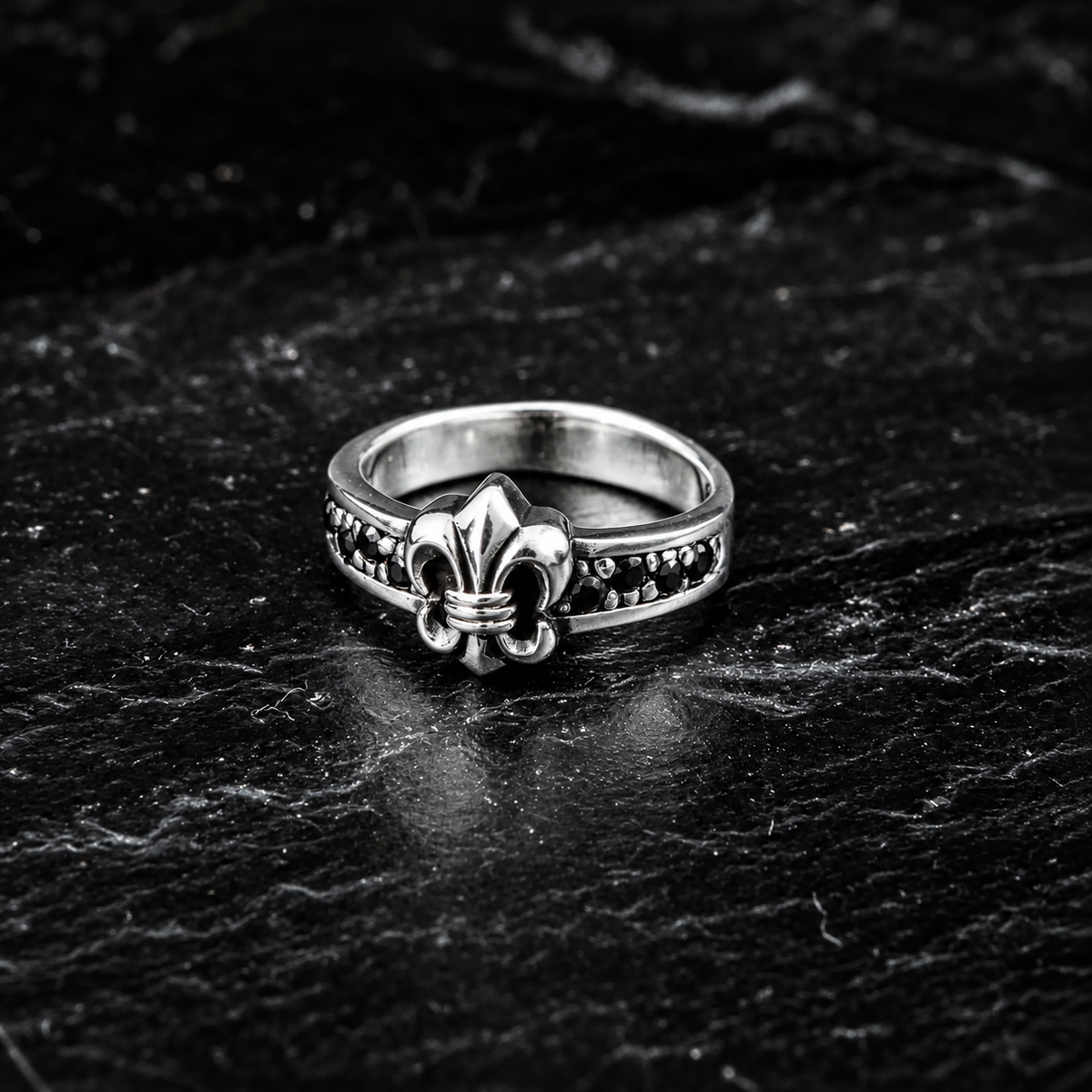 Ring Lily