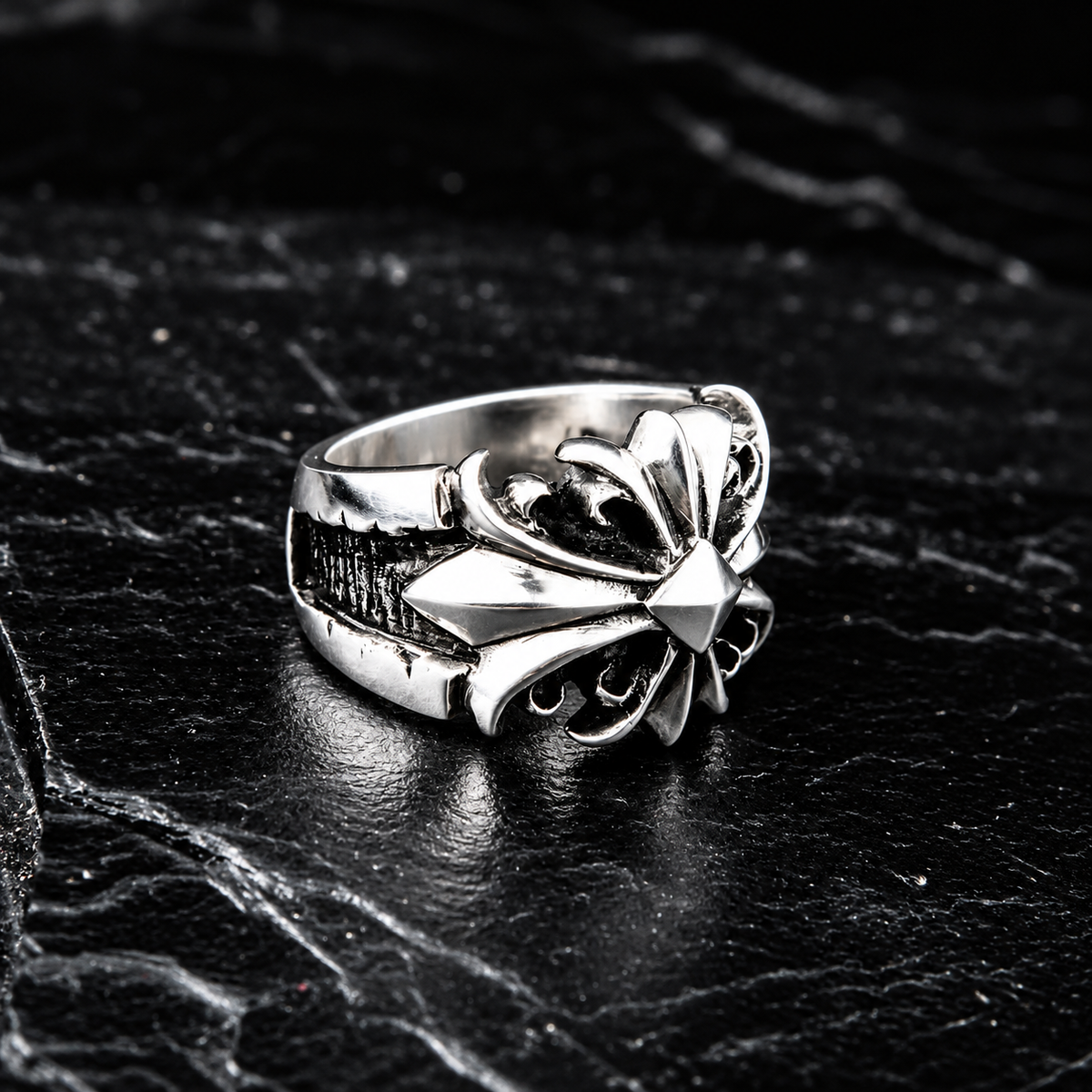 RING LILIENKREUZ