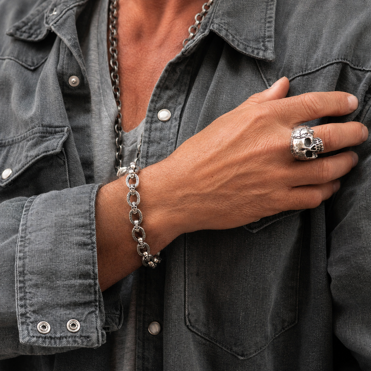 Silberarmband Totenkopf