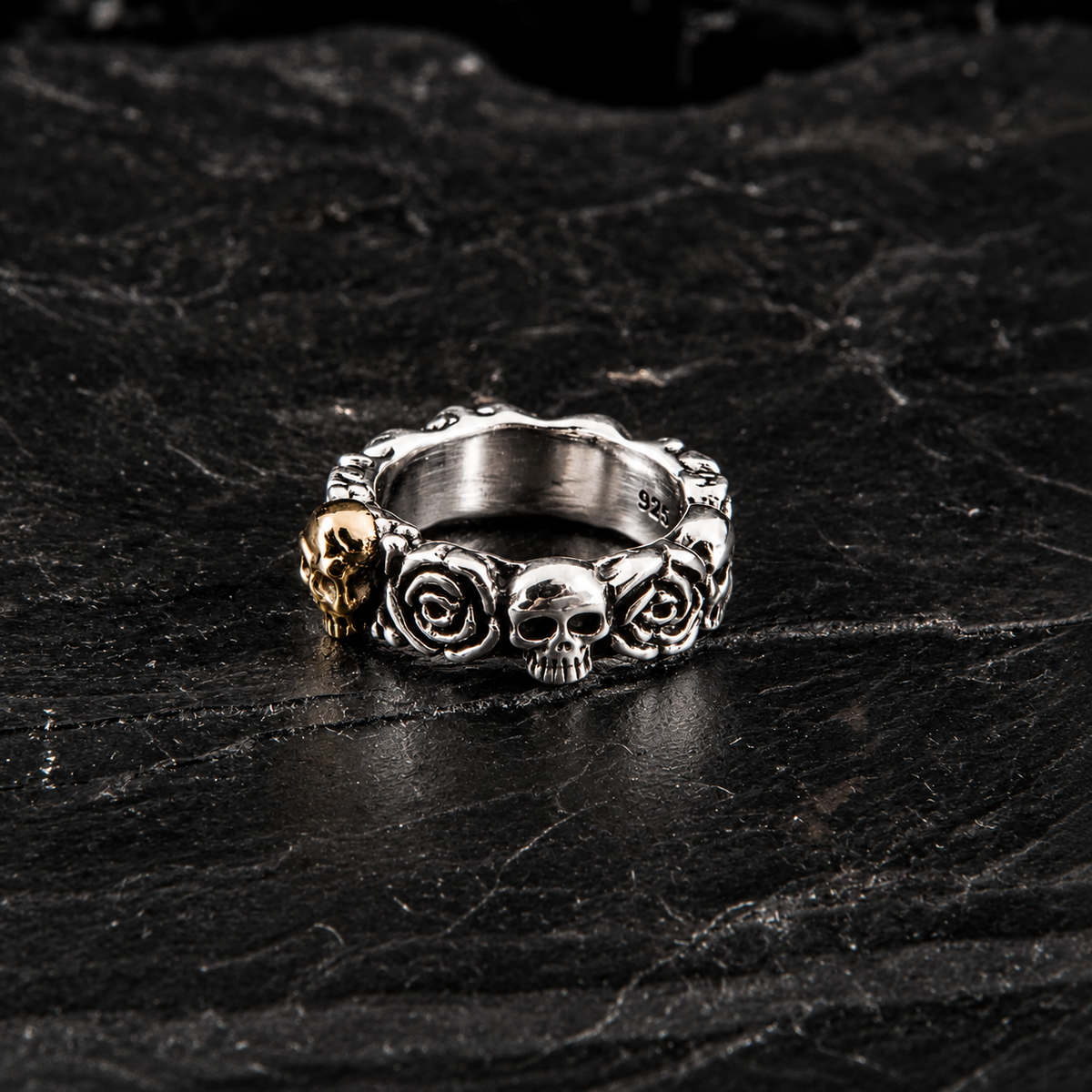 Ring Roses Skull 