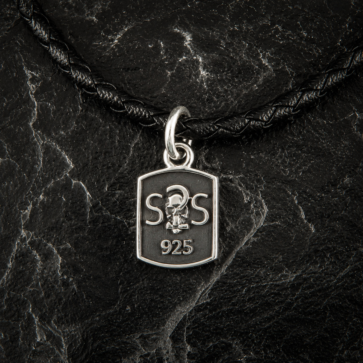 ANHÄNGER DOG TAG TRUE REBEL NEVER DIES KLEIN