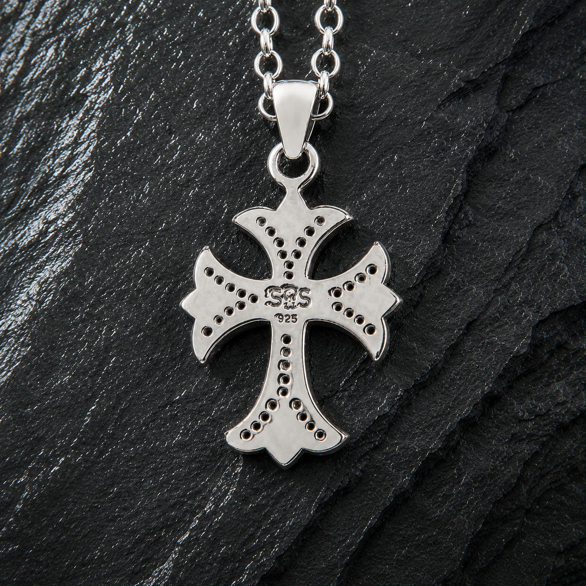 ANHÄNGER KREUZ MIT LILIENENDEN KLEINE VERSION
